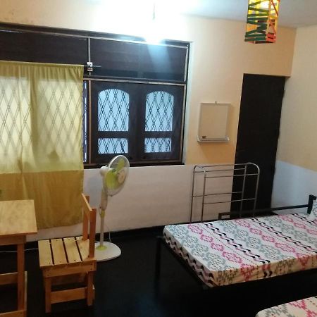 Mazz Homestay Негомбо Экстерьер фото