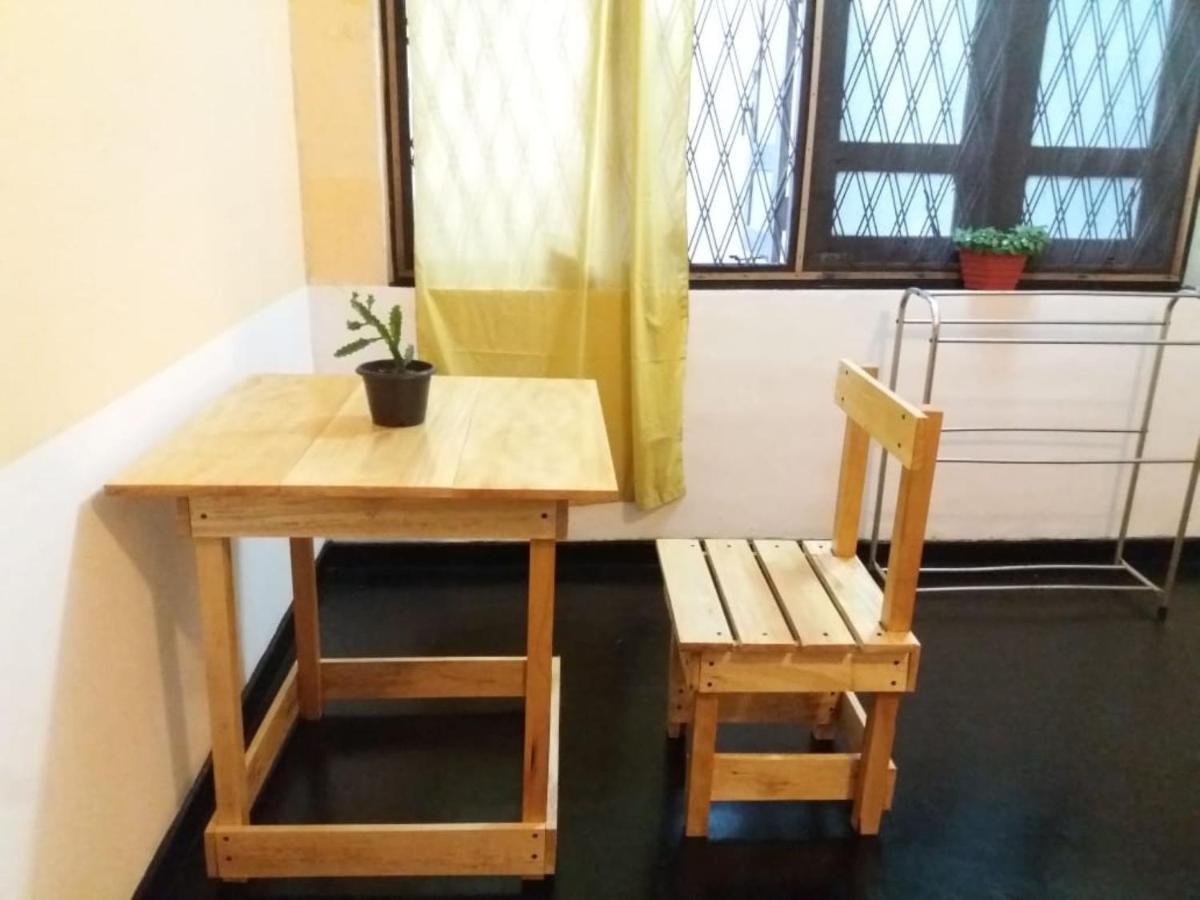 Mazz Homestay Негомбо Экстерьер фото