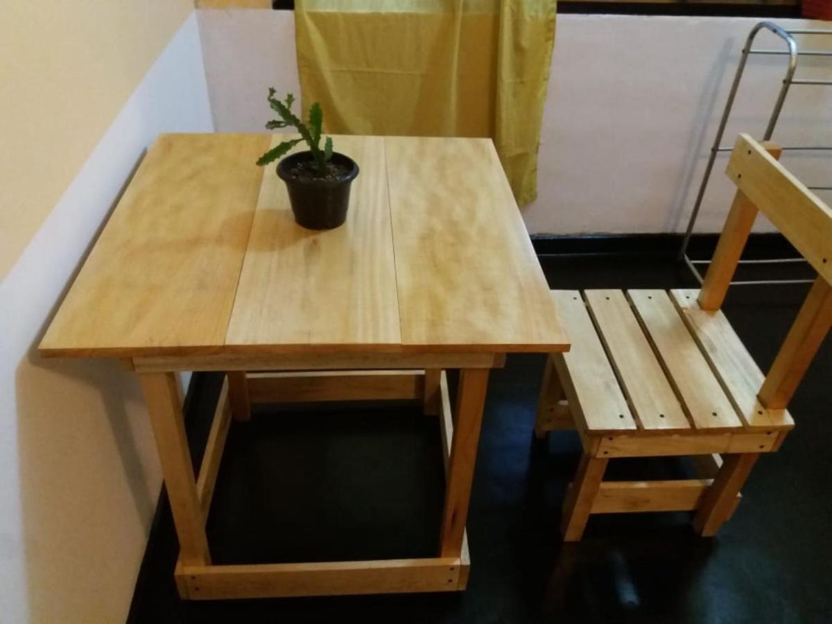 Mazz Homestay Негомбо Экстерьер фото